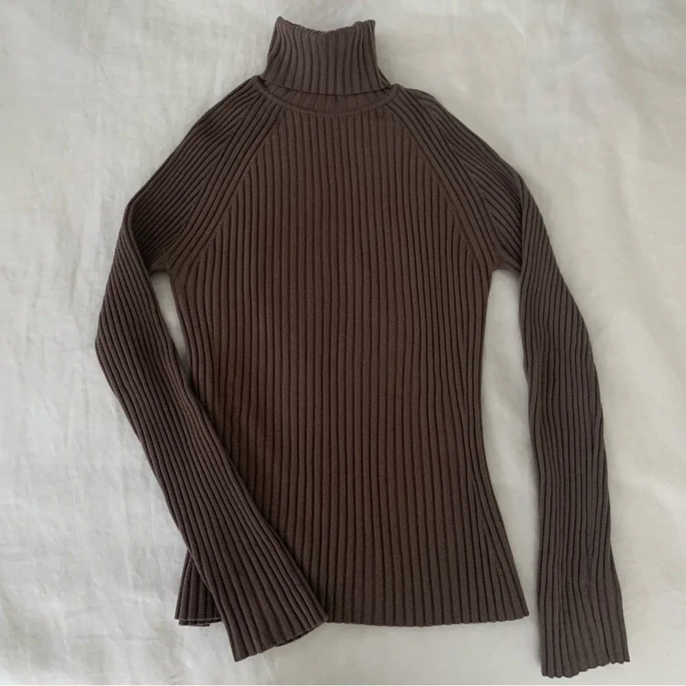 Wolford Merino Wool Turtleneck Ribbed Sweater - Picture 4 of 13